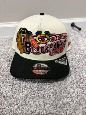 New Chicago Blackhawks New Era Classic AF
9FIFTY Adjustable Hat - White